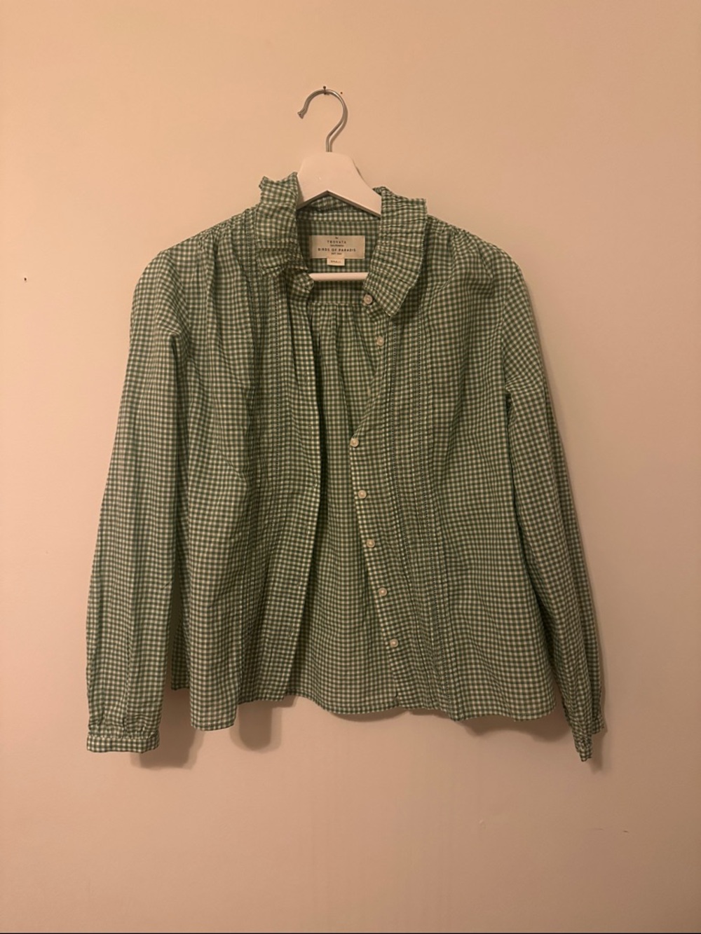 Trovata Birds of Paradise Green Gingham Ruffle-Collar Button-Down Shirt small